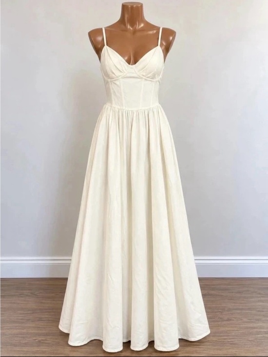 Forever 21 Dresses & Skirts - Forever 21 Cream Spaghetti-Strap Maxi Dress